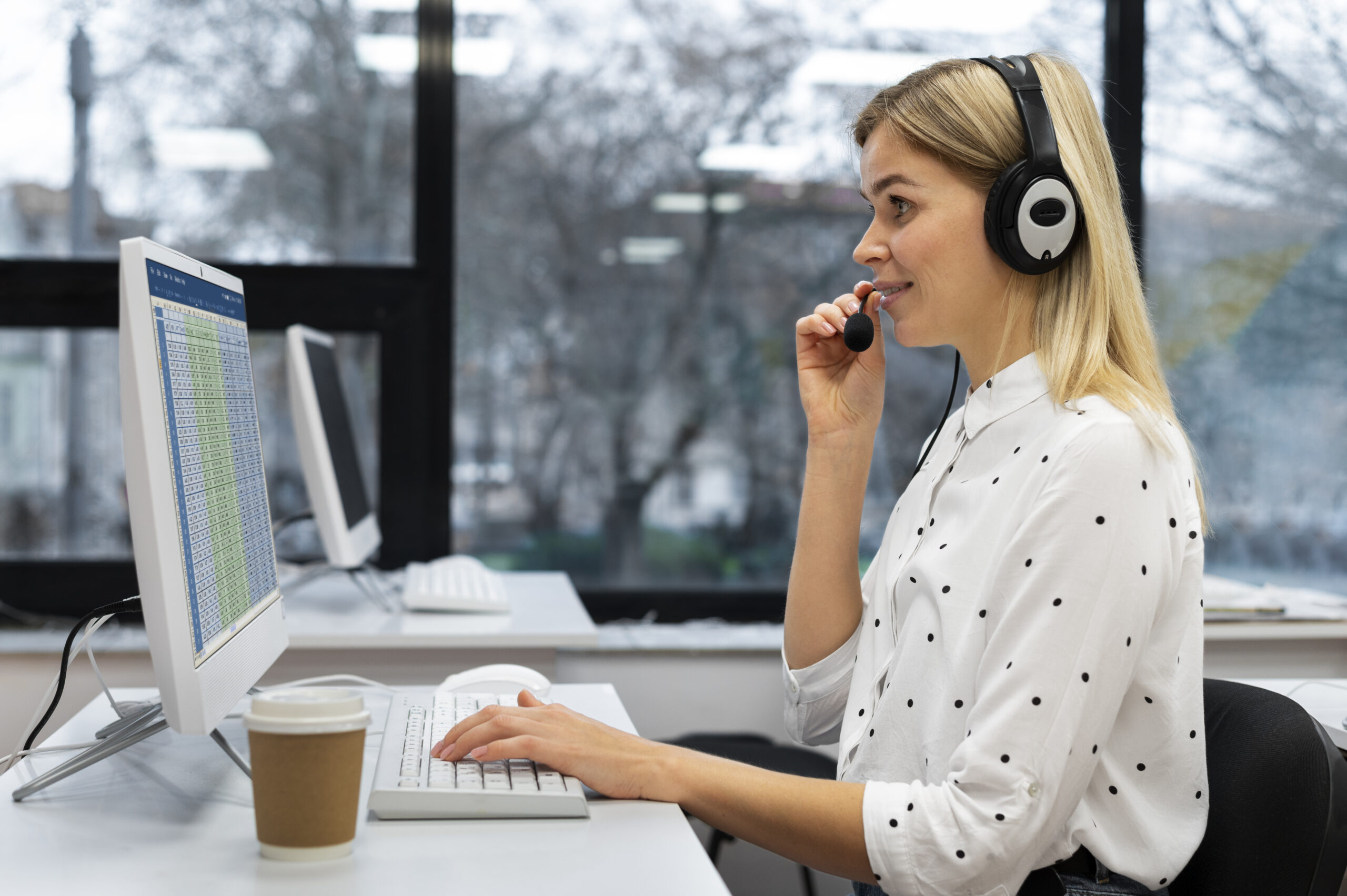 How Predictive Dialers Transform UK Call Centers